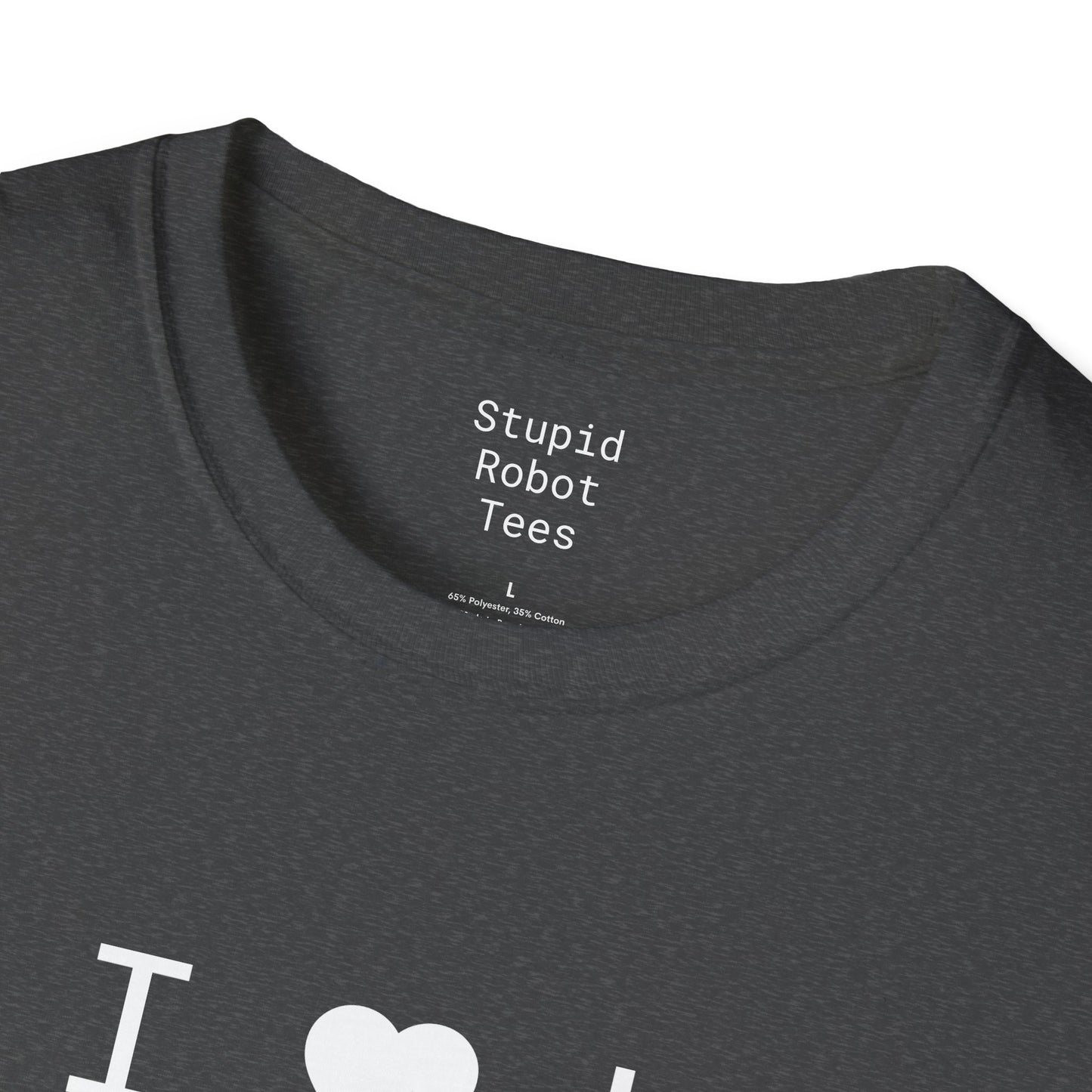 I <heart> LATINAS - Unisex Softstyle T-Shirt